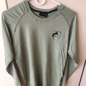 Alphalete Long Sleeve Performance T shirt green M